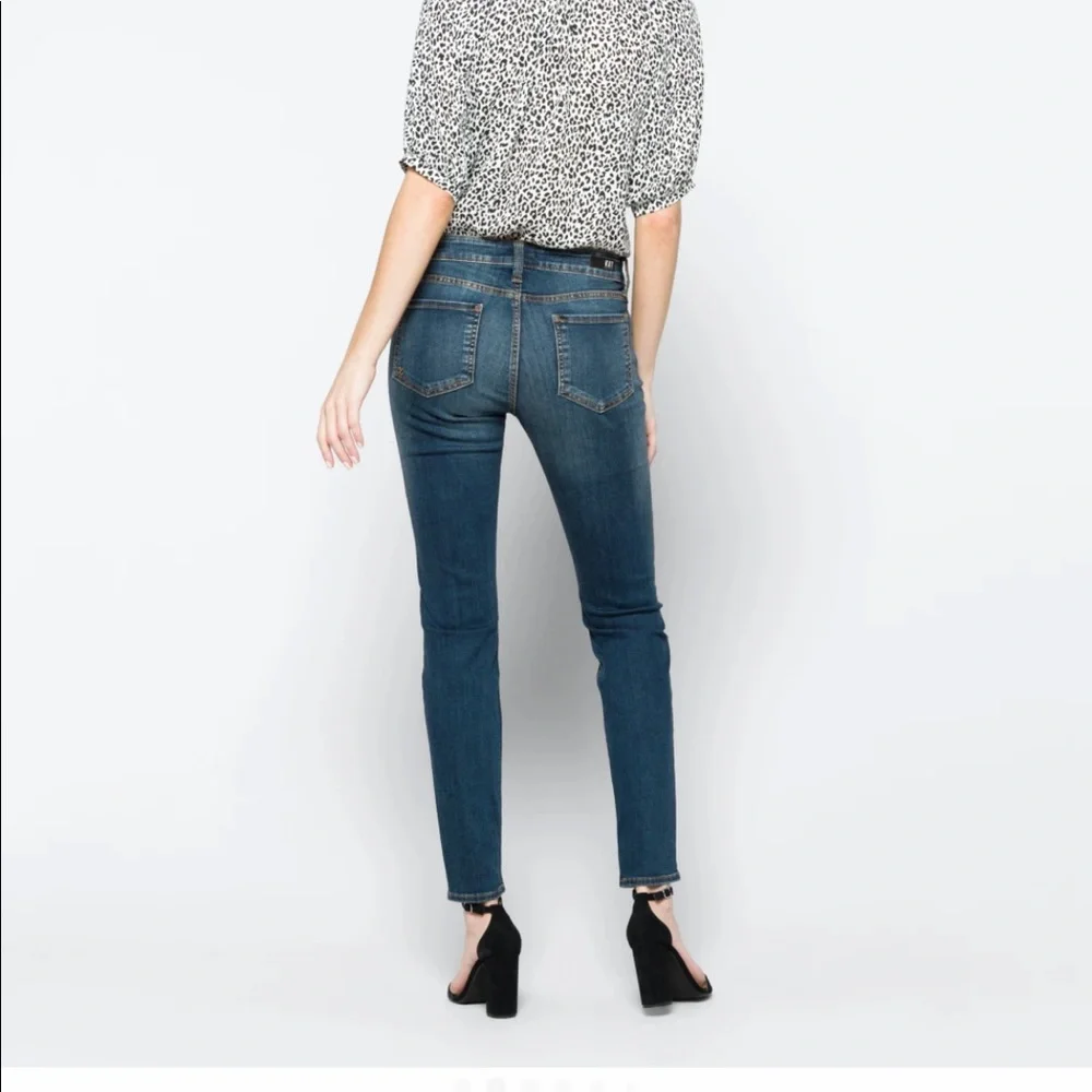 Kut from the Kloth Dayna skinny jeans - Picture 12 of 12